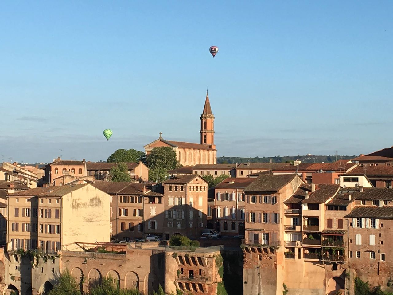 Vol en montgolfière au dessus d'Albi Madeleine