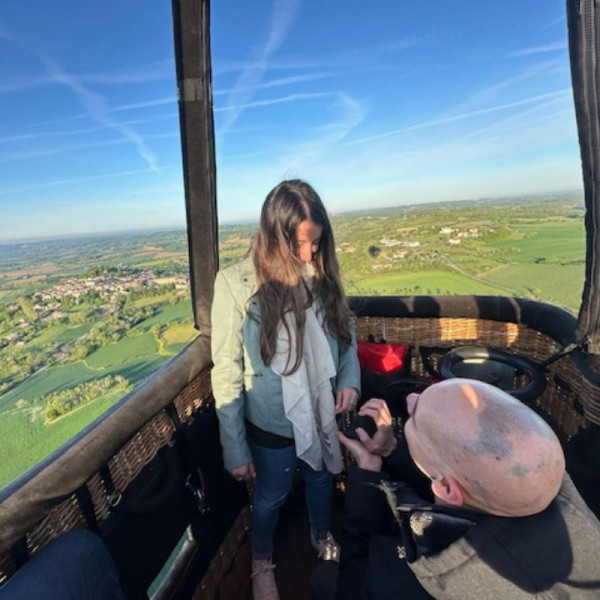 Demande en mariage en montgolfière qui restera un souvenir innoubliable