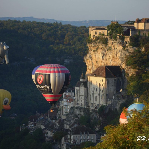 Montgolfière publicitaire Vinovalie 