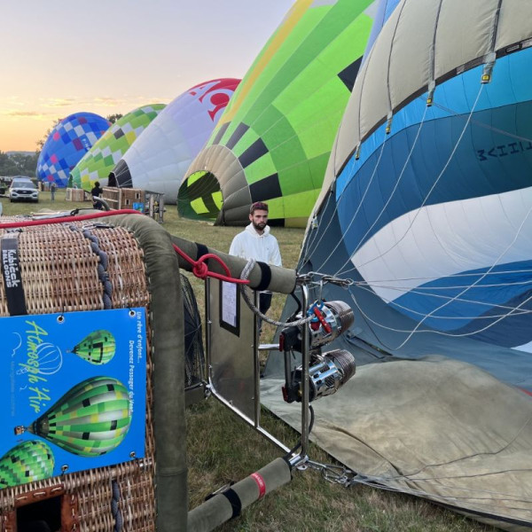 Vol en montgolfière pour un groupe de 40 personnes à proximité de Toulouse - Région Occitanie