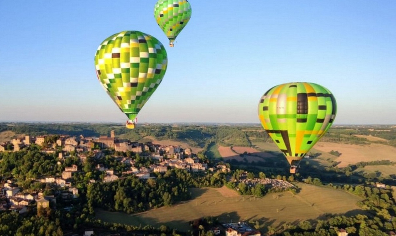 Fêtes des grands-mères et des grands-pères : Créez-leur un souvenir inoubliable à bord d’une montgolfière